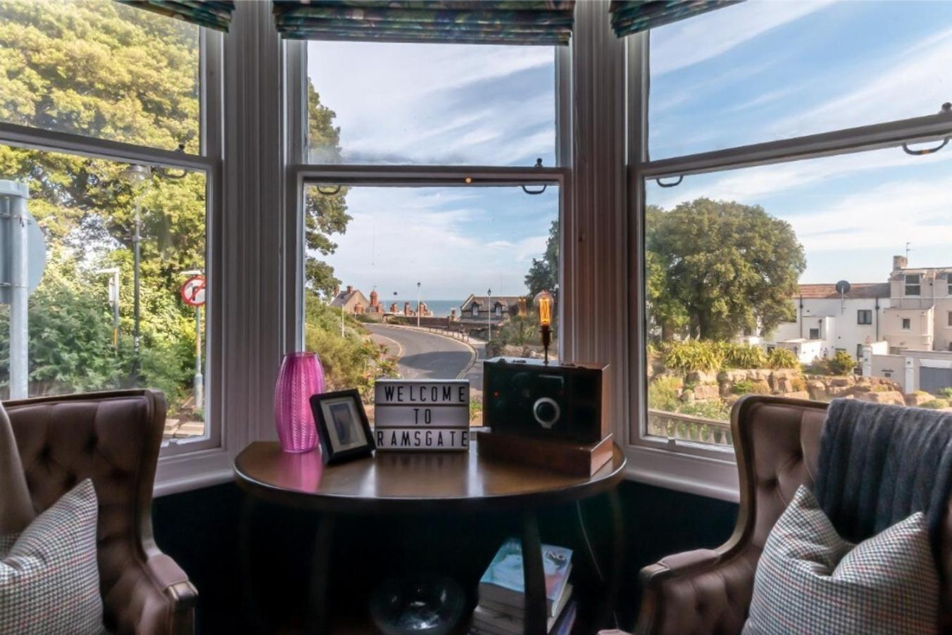 Victorian Apartment With Sea Views By Adliv Host Ramsgate Exterior photo